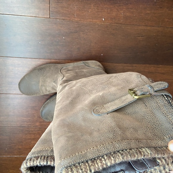 Hokus Pocus boots in excellent condition preowned size 10 - Picture 10 of 12